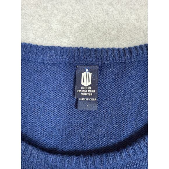 Doctor Who Womens Plus Size 1 Distressed Tardis Pullover Sweater - Picture 3 of 7